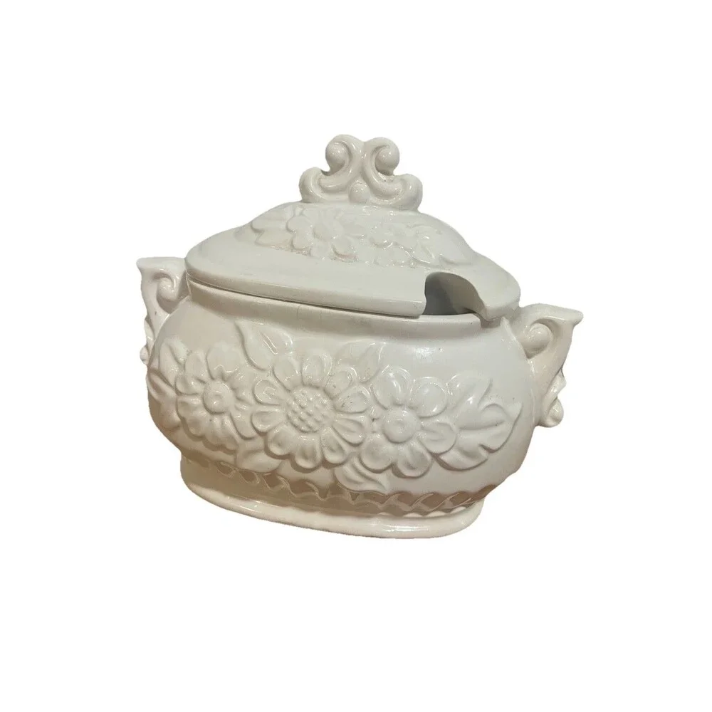 Vintage small Himark White Ceramic Small Daisy Soup gravy Tureen With Lid - Picture 7 of 16